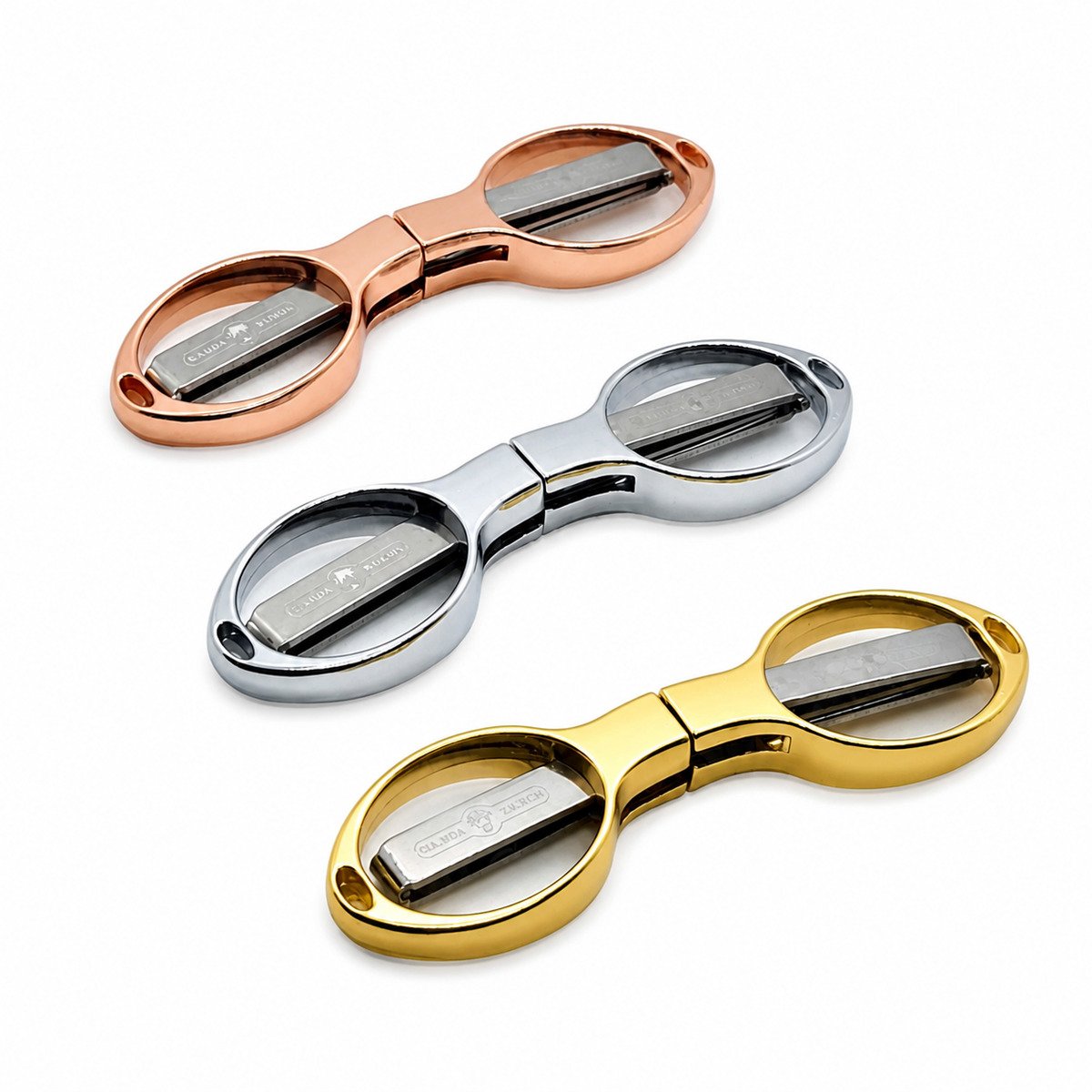 15601570819-tesouras-dobraveis-tres-cores-fechadas.jpg
